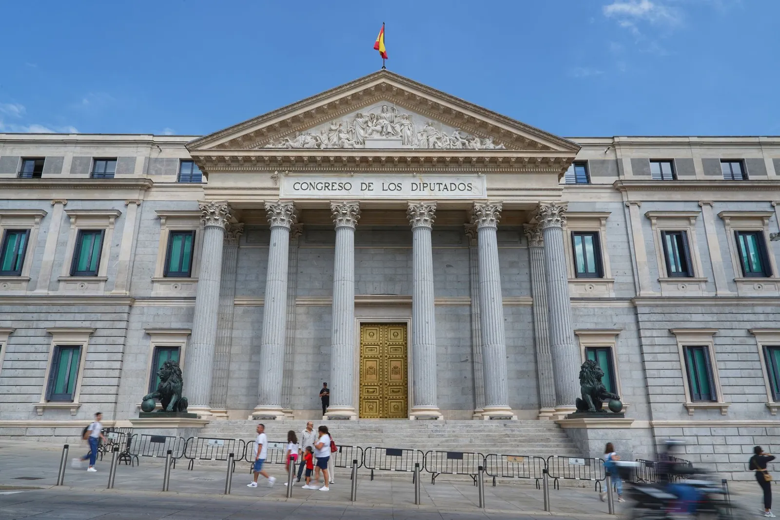 Façade du Congreso de los Diputados à Madrid, qui a abrogé les décrets logement de 2026